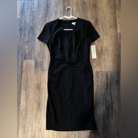 Calvin Klein - Picture 6 of 12